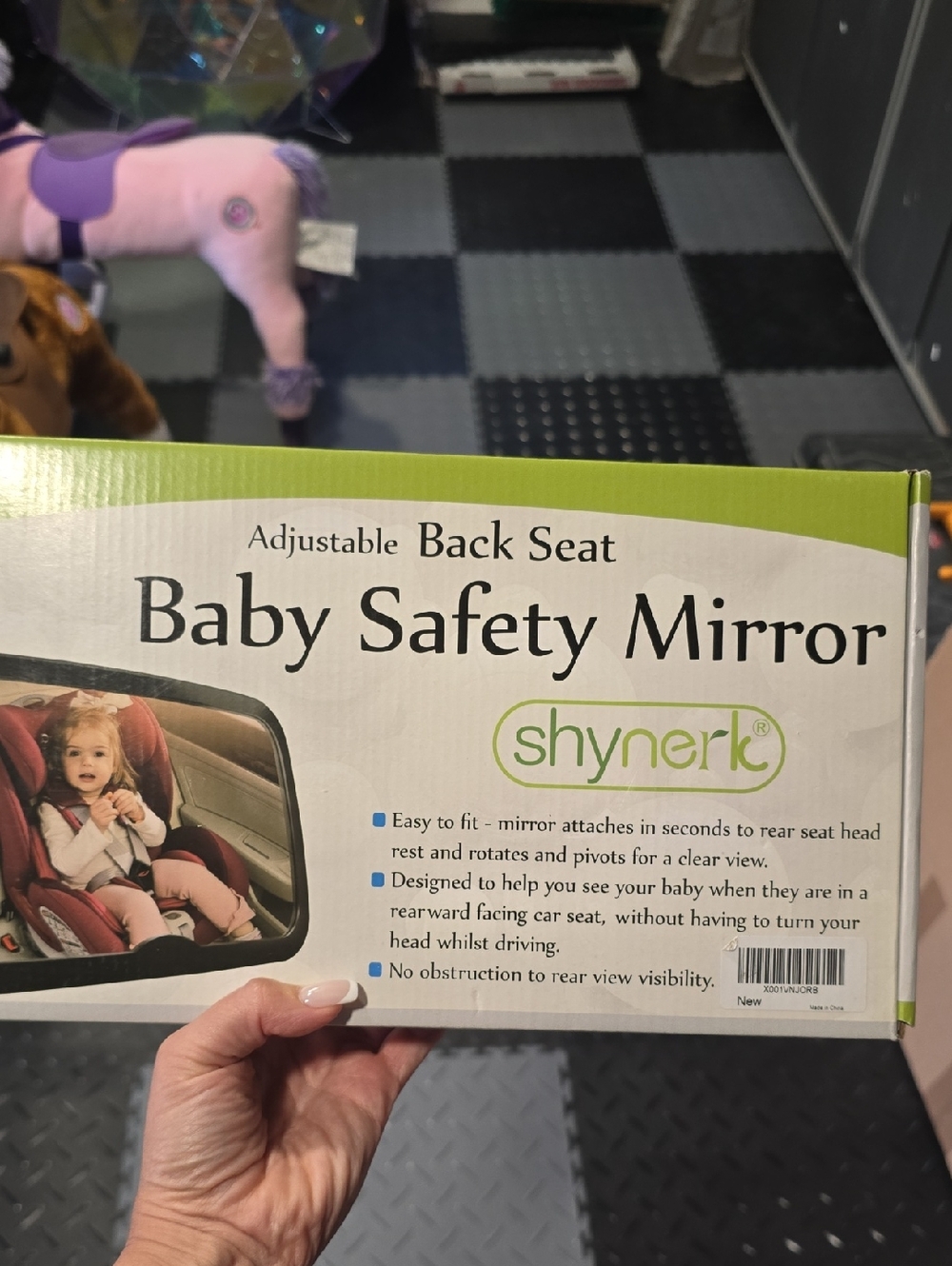 Shynerk Adjustable Back Seat Baby Safety Mirror - Green/White